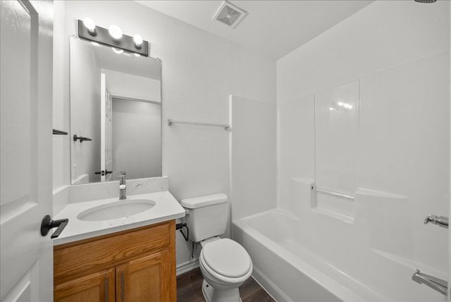 404 W Day Street, Denison, TX 75020
