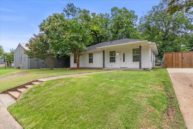 404 W Day Street, Denison, TX 75020
