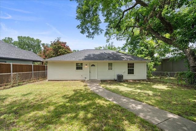 404 W Day Street, Denison, TX 75020