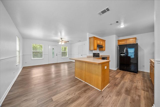 404 W Day Street, Denison, TX 75020