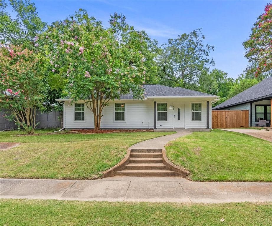 404 W Day Street, Denison, TX 75020