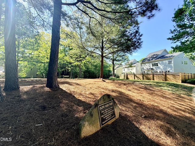 101 Olivepark Drive, Holly Springs, NC 27540