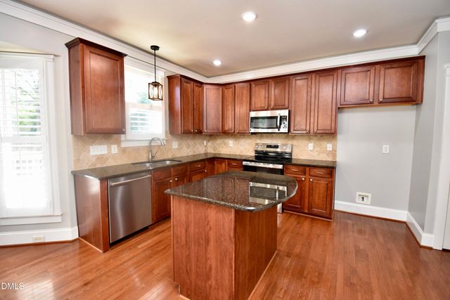 101 Olivepark Drive, Holly Springs, NC 27540