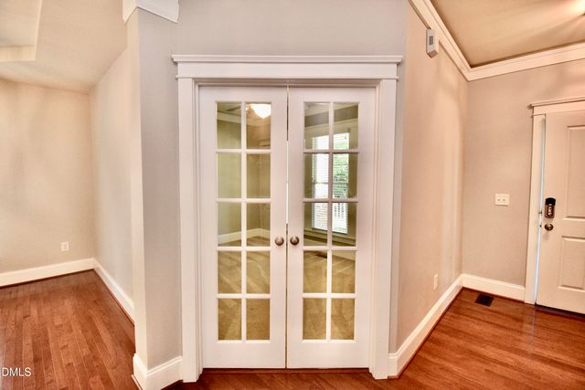 101 Olivepark Drive, Holly Springs, NC 27540