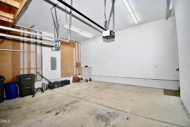 101 Olivepark Drive, Holly Springs, NC 27540