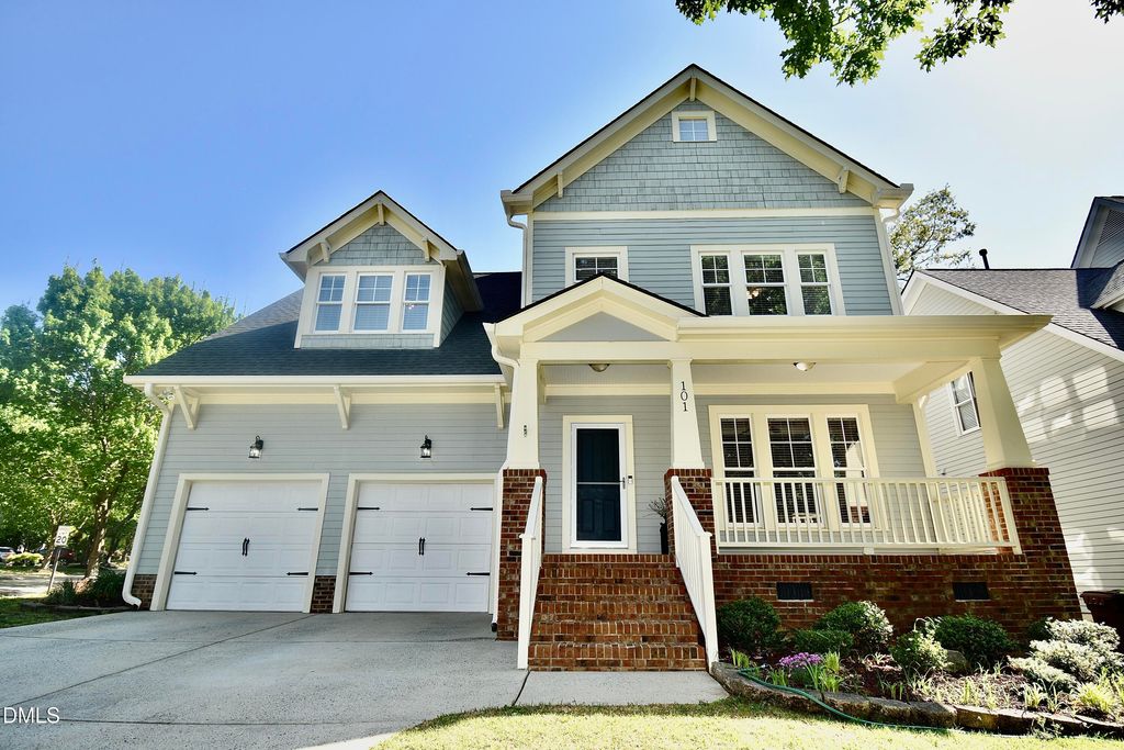 101 Olivepark Drive, Holly Springs, NC 27540