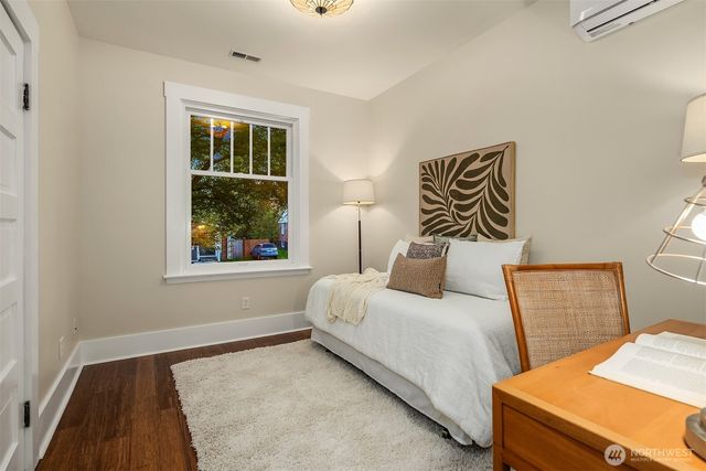 808 NW 64th Street, Seattle, WA 98107