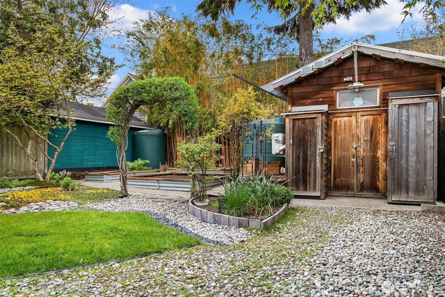 808 NW 64th Street, Seattle, WA 98107