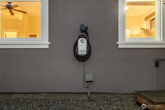 808 NW 64th Street, Seattle, WA 98107