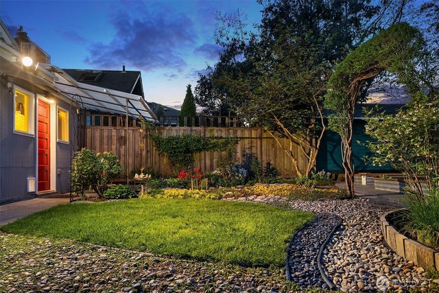 808 NW 64th Street, Seattle, WA 98107