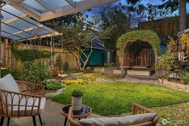 808 NW 64th Street, Seattle, WA 98107