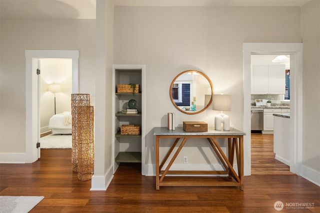 808 NW 64th Street, Seattle, WA 98107