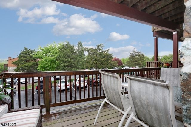 3 Brookside Hts, Wanaque Boro, NJ 07465