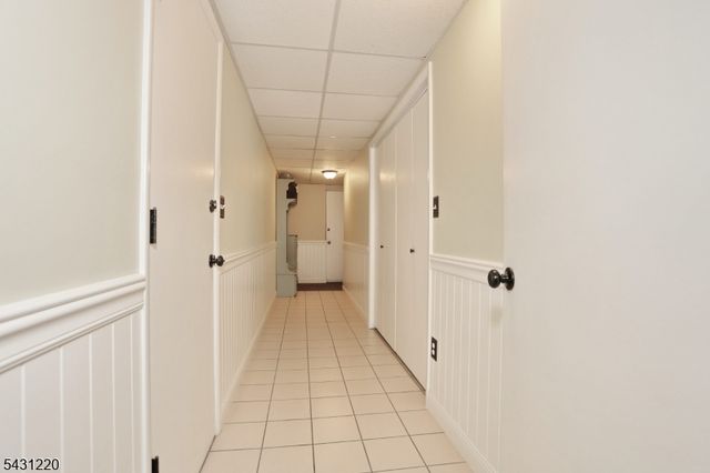 3 Brookside Hts, Wanaque Boro, NJ 07465