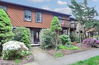 3 Brookside Hts, Wanaque Boro, NJ 07465