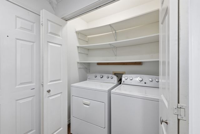 3075 E Lake Drive, Gladewater, TX 75647