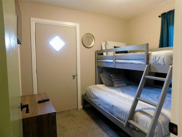 604 E 26th Street S, Newton, IA 50208