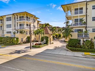 3940 N Flagler Drive 101, West Palm Beach, FL 33407