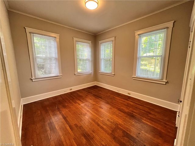 1322 W First Street A, Winston-salem, NC 27101