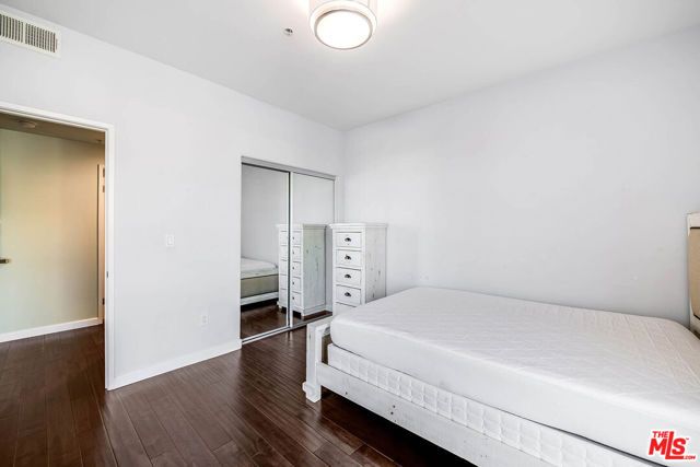 250 N First Street 436, Burbank, CA 91502