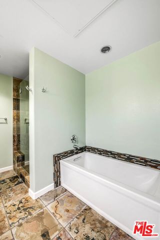 250 N First Street 436, Burbank, CA 91502