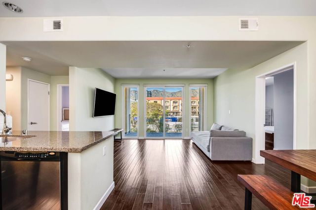 250 N First Street 436, Burbank, CA 91502