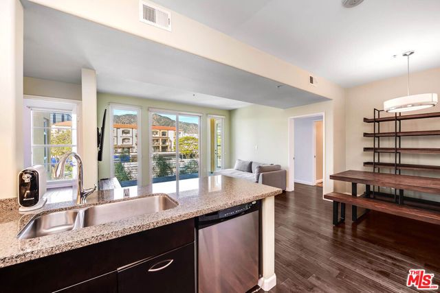 250 N First Street 436, Burbank, CA 91502