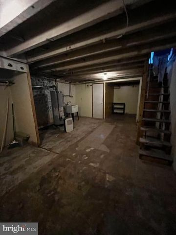 4249 N 9TH ST, Philadelphia, PA 19140