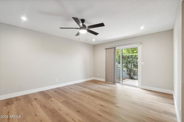 8882 N 82ND Lane, Scottsdale, AZ 85258