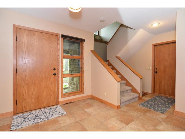 4105 Keewatin Trail, Verona, WI 53593