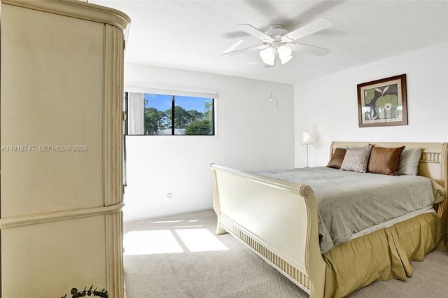 1140 Sand Drift Way B, West Palm Beach, FL 33411