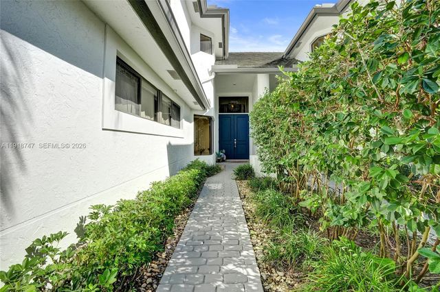 1140 Sand Drift Way B, West Palm Beach, FL 33411