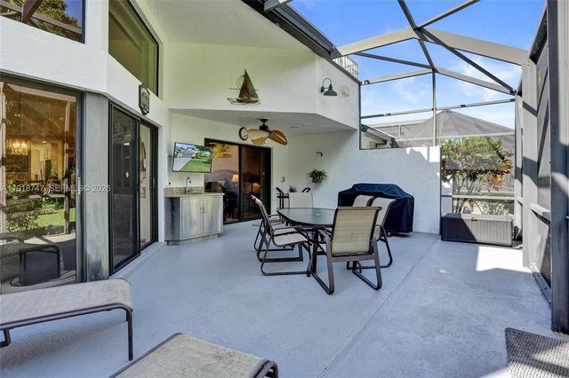 1140 Sand Drift Way B, West Palm Beach, FL 33411
