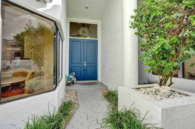 1140 Sand Drift Way B, West Palm Beach, FL 33411