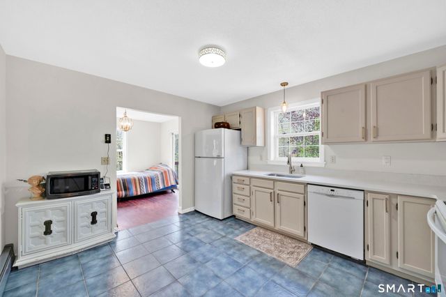 13 Nipmuck Road, Willington, CT 06279