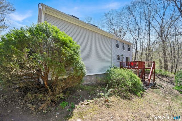 13 Nipmuck Road, Willington, CT 06279