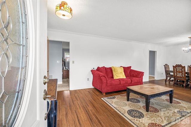 2430 Old Cedarwood Drive NW, Concord, NC 28027