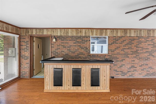 2430 Old Cedarwood Drive NW, Concord, NC 28027