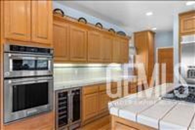 29400 Stallion Springs Drive, Tehachapi, CA 93561