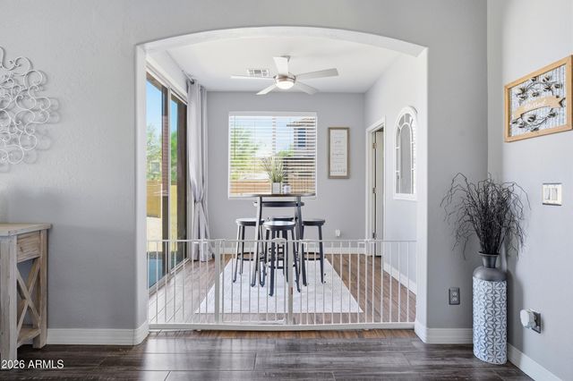 8371 W SPUR Drive, Peoria, AZ 85383