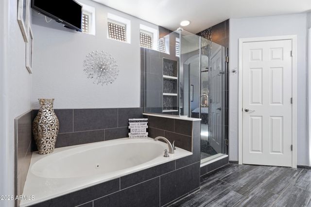 8371 W SPUR Drive, Peoria, AZ 85383