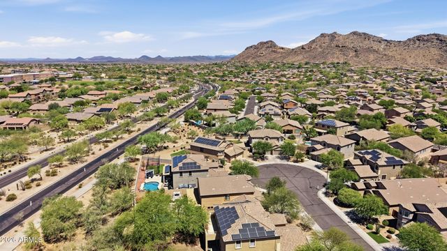8371 W SPUR Drive, Peoria, AZ 85383