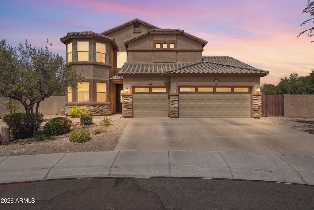 8371 W SPUR Drive, Peoria, AZ 85383 — photo 2