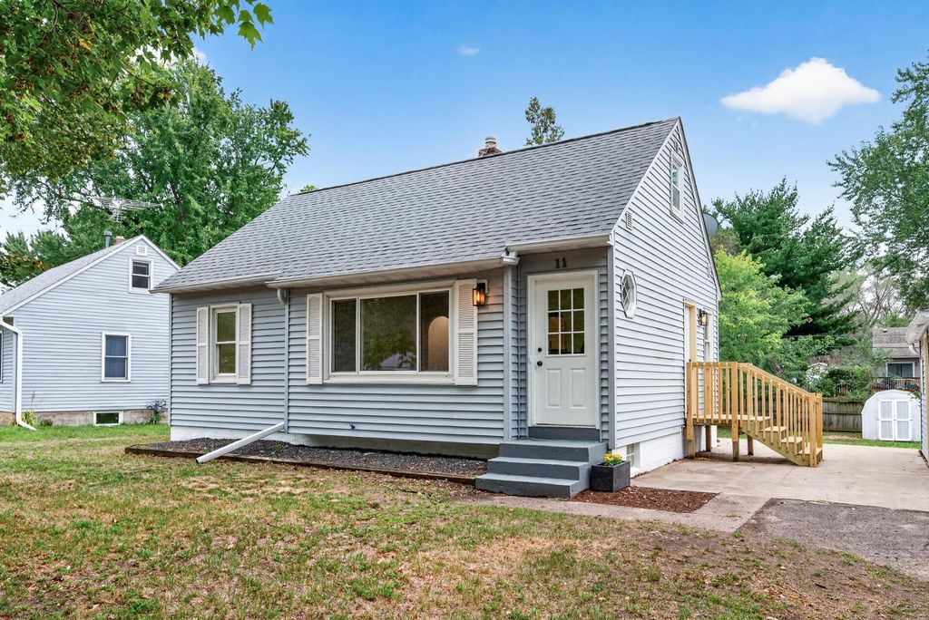 11 Edge Drive, Circle Pines, MN 55014 — exterior