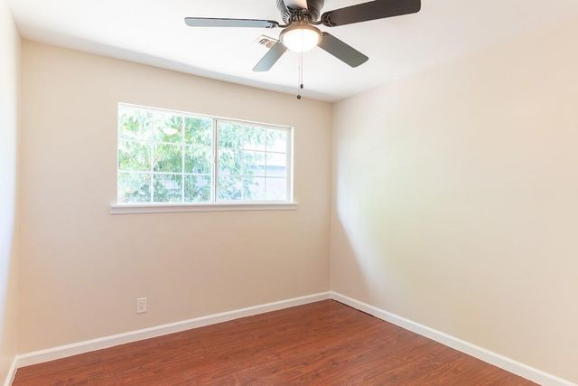 609 College Avenue, Coalinga, CA 93210