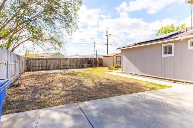609 College Avenue, Coalinga, CA 93210