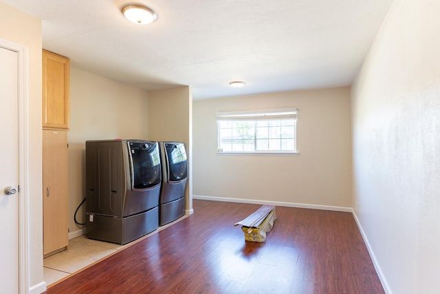 609 College Avenue, Coalinga, CA 93210