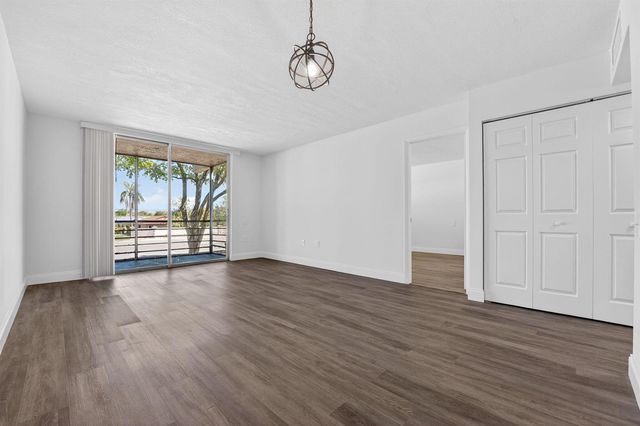 9081 Lime Bay Boulevard 209, Tamarac, FL 33321