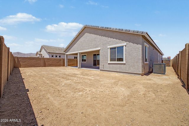 18531 W LAURIE Lane, Waddell, AZ 85355