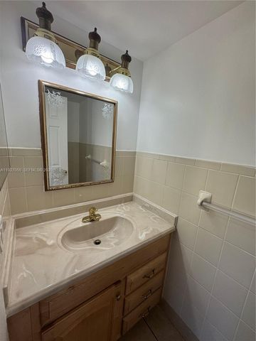 6607 winfield blvd A-48, Margate, FL 33063